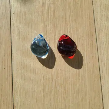 Baccarat 유리 비즈 파랑 빨간색 세트