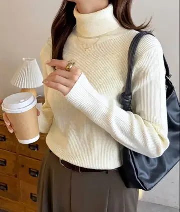 DISCOAT 앙젤리나 라메 리브 터틀 아이보리