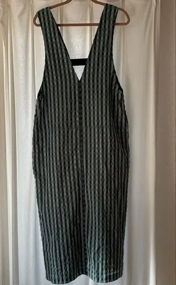 스트라이프 슬리브리스 롱 원피스