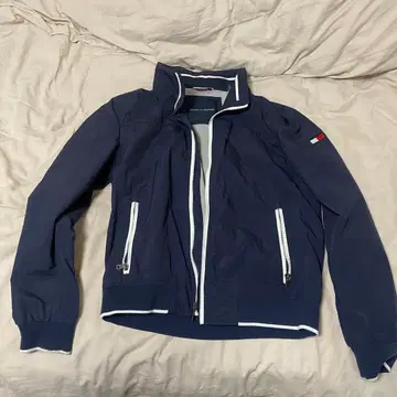 TOMMY HILFIGER 네이비 나일론 자켓 S