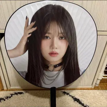 금일 한정 BABYMONSTER 로라 부채