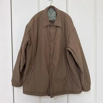 프릭스스토어 오버 사이즈 브라운 나일론 자켓