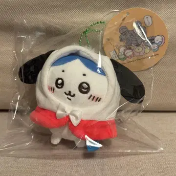 치이카와 (먼작귀) x 산리오 캐릭터즈 쁘띠 미니 후드 마스코트 하치와레