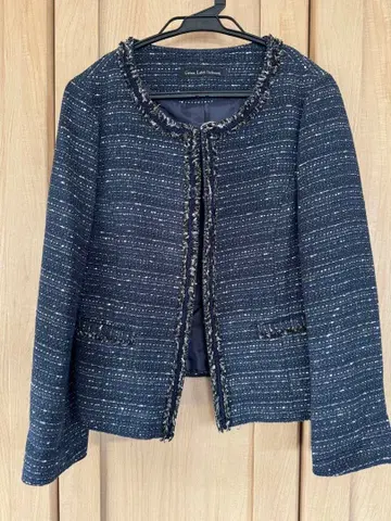 그린 라벨 릴랙싱 노카라 자켓 네이비