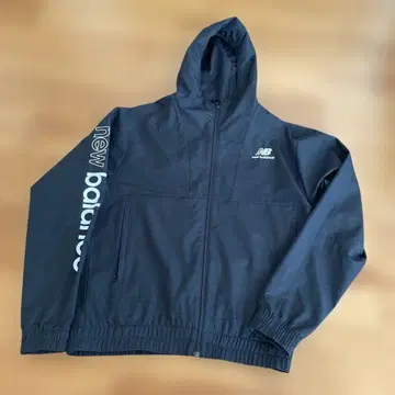 뉴발란스 후드티