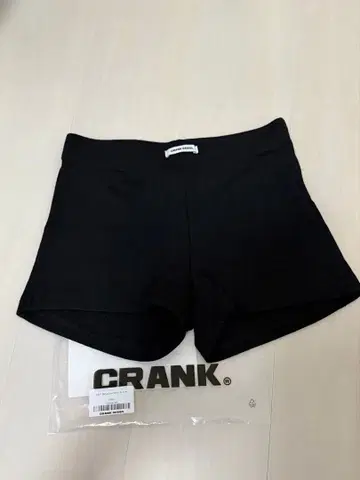 CRANK SEOUL 블랙 숏팬츠