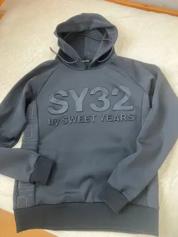 SY32 by SWEET YEARS 블랙 후드티 새상품