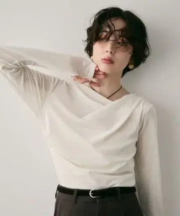 Trish 시어 플로키 드레이프 롱 T