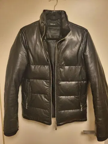 DELAY by Win&Sons 가죽 다운 자켓 BLACK