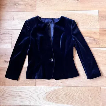 새상품급 아나이 ANAYI 노카라 벨로아 자켓 벨벳 36