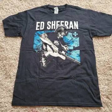 미사용 ED SHEERAN DIVIDE WORLD TOUR 티셔츠