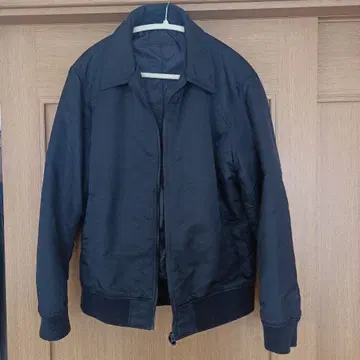 새상품급 유니클로 점퍼