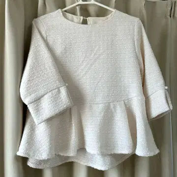 고베 레터스 페플럼 포멀 셋업