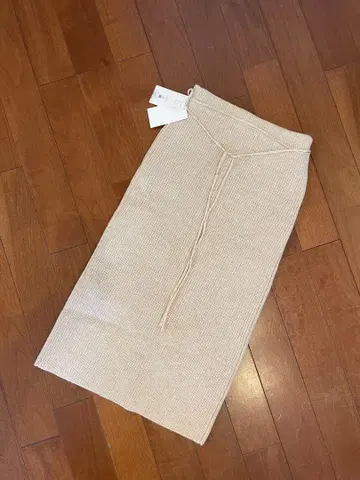 미라 오웬 니트 셋업 새상품