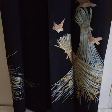 호몬기 블랙 베이스 골드 컬러 자수