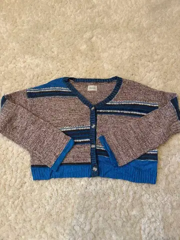 PAMM 스트라이프 V넥 가디건