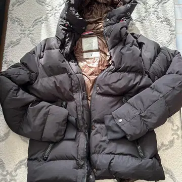 나노 유니버스 니시카와 다운