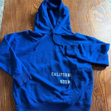 CALIFORNIA SOUND 후드 부착 후드티