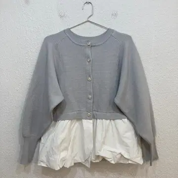 엠마 테일러 Emma Taylor 비쥬 버튼 벌룬 헴 니트 가디건