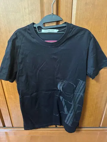 캘빈클라인 티셔츠