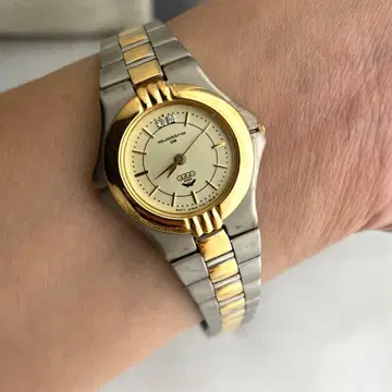 QUATTRO 손목시계 #4580