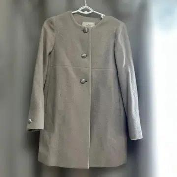 이에나 로프 베이지 울 코트 버튼 포함