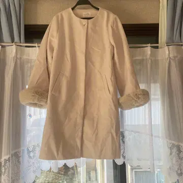 화이트 롱 코트 퍼 Honeys 3L