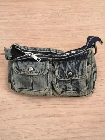 데님 숄더백 그레이 포켓 부착