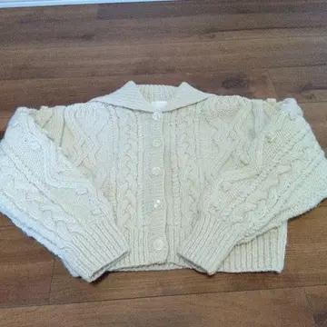 미사용 카사플라인 아란 편직 가디건