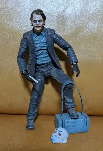 피규어 [조커] MAFEX No.015