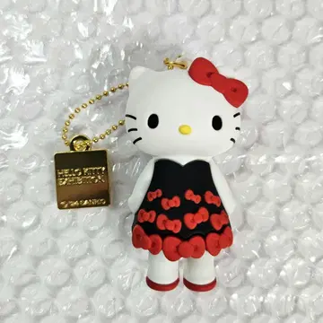 헬로키티전 시크릿 마스코트 참 B 드레스 미사용 새상품