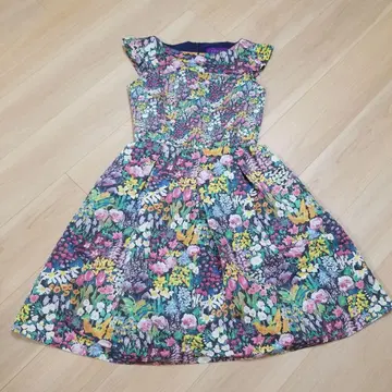 TOCCA 리버티 플라워 원피스 00