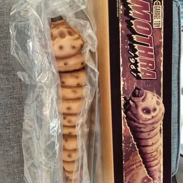 초대 [거대 나방 모스라 유충] 1961 엑스플러스 피규어