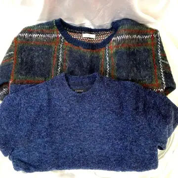 [ 오늘 최종 처분 세일 ] 네이비 니트와 격자 니트 2장 세트