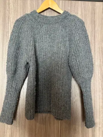 Mila Owen 그레이 긴팔 니트