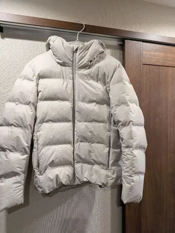 UNIQLO 다운 자켓 발수 방풍 경량