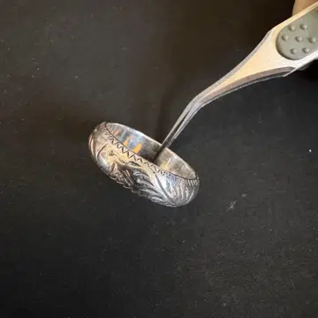 인디언의 손 조각 앤티크 실버 반지