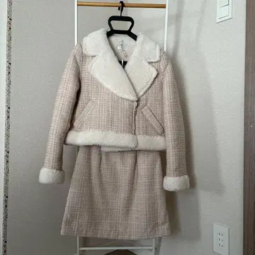 체크 무늬 퍼 옷깃 자켓 세트