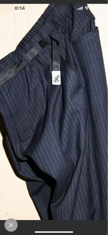 네이비 스트라이프 와이드 팬츠