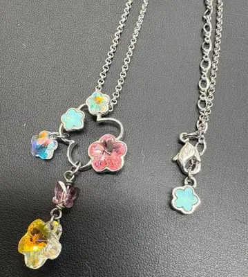 스와로브스키 꽃 모티브 목걸이 다색