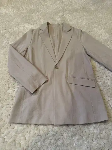 베이지 테일러드 자켓