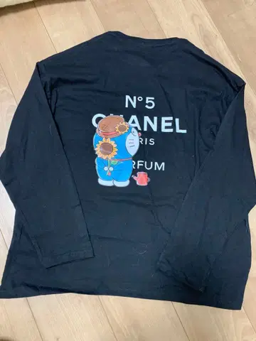 도라에몽 콜라보 긴팔 T셔츠