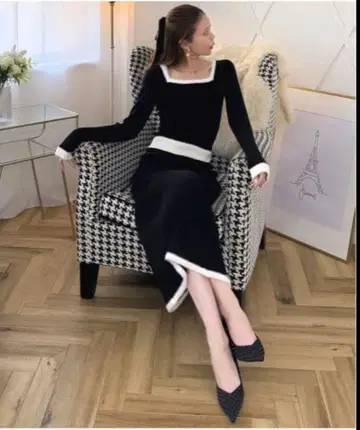 로열 파티 배색 샤기 타이트 니트 셋업