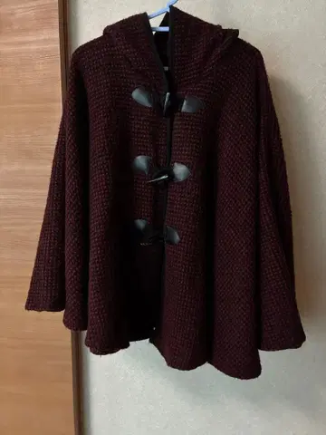 후드 부착 케이프 코트 스완키 페리 판초 아우터