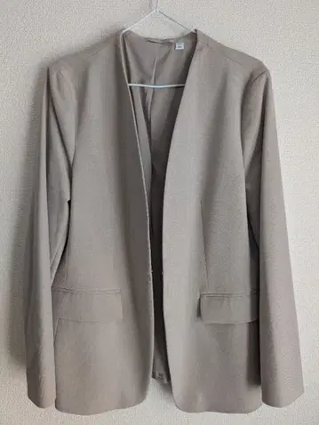 GU 베이지 테일러드 자켓 XL