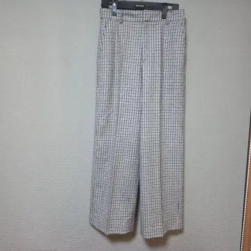 [컨디션 최상] 23구 체크 무늬 울 와이드 팬츠 23구