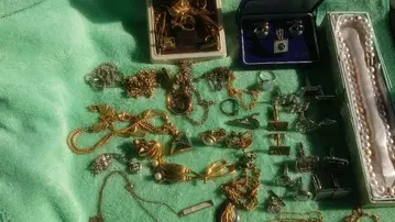 유품 정리를 위한 액세서리 및 기타 물품 일괄!