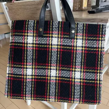 체크 무늬 토트백 중형