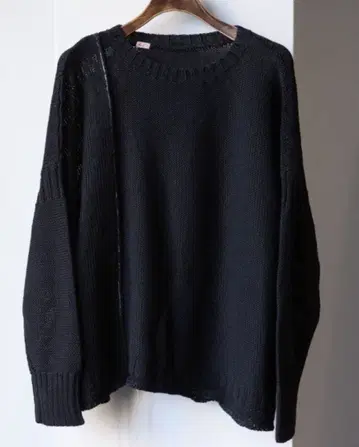 KLASICA 클래시카 / PYKE (BLACK)