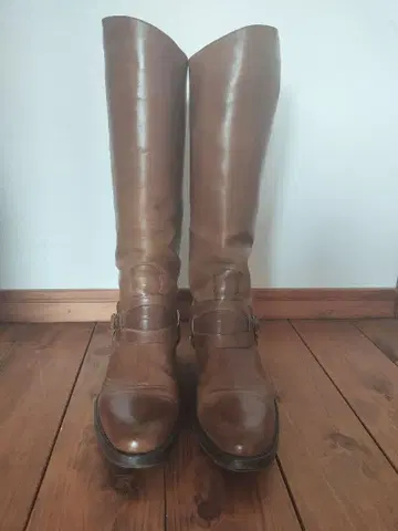 브라운 가죽 롱 부츠 스트랩 SARTORE